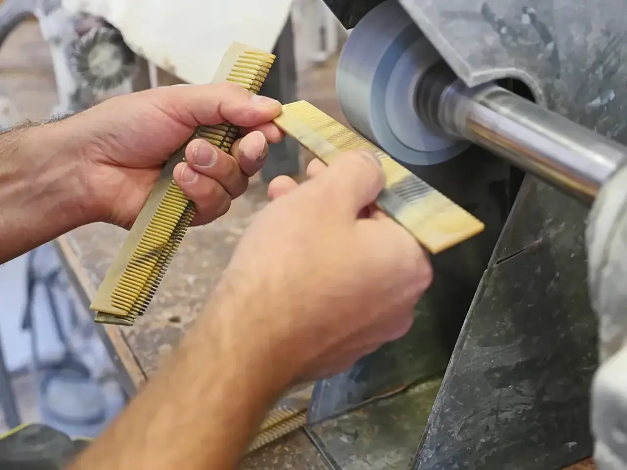 Image Credit: Image Credit: Company Hornmanufaktur Petz Artist at work