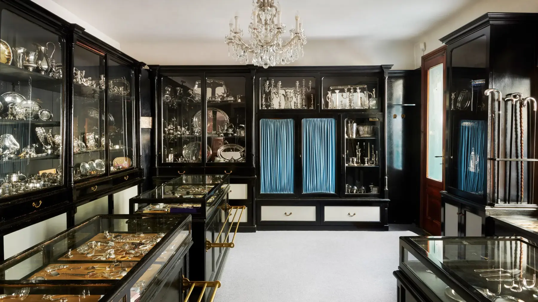 Image Credit: Image Credit: Company Jarosinski & Vaugoin Shop interior